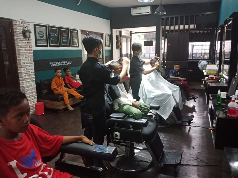 ARFA BARBERSHOP 2